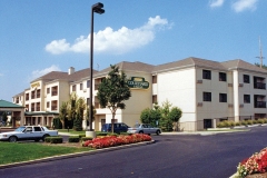 THE MARRIOT COURTYARD ST. LOUIS AIRPORT MO